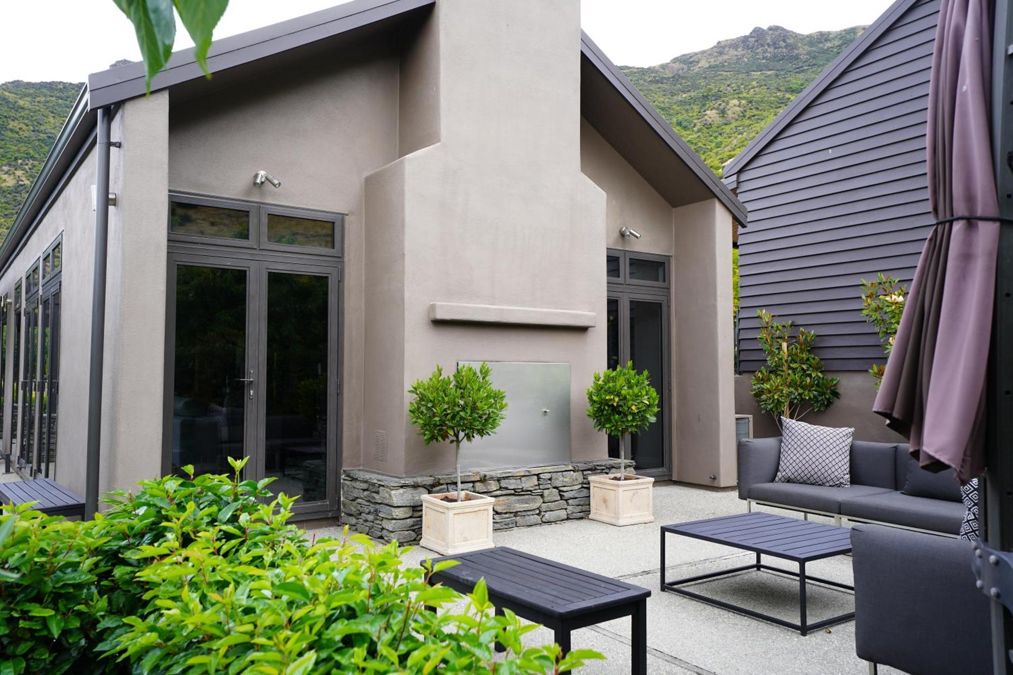Mt Rosa Lodge Boutique Vineyard Accommodation Wanaka Exterior foto