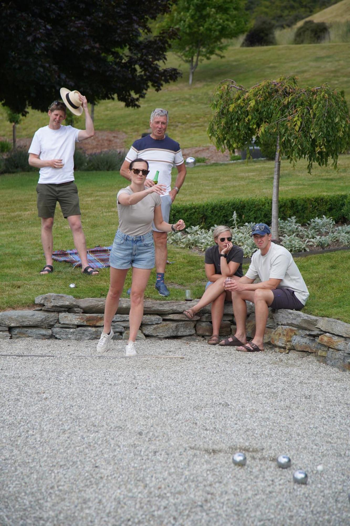 Mt Rosa Lodge Boutique Vineyard Accommodation Wanaka Exterior foto