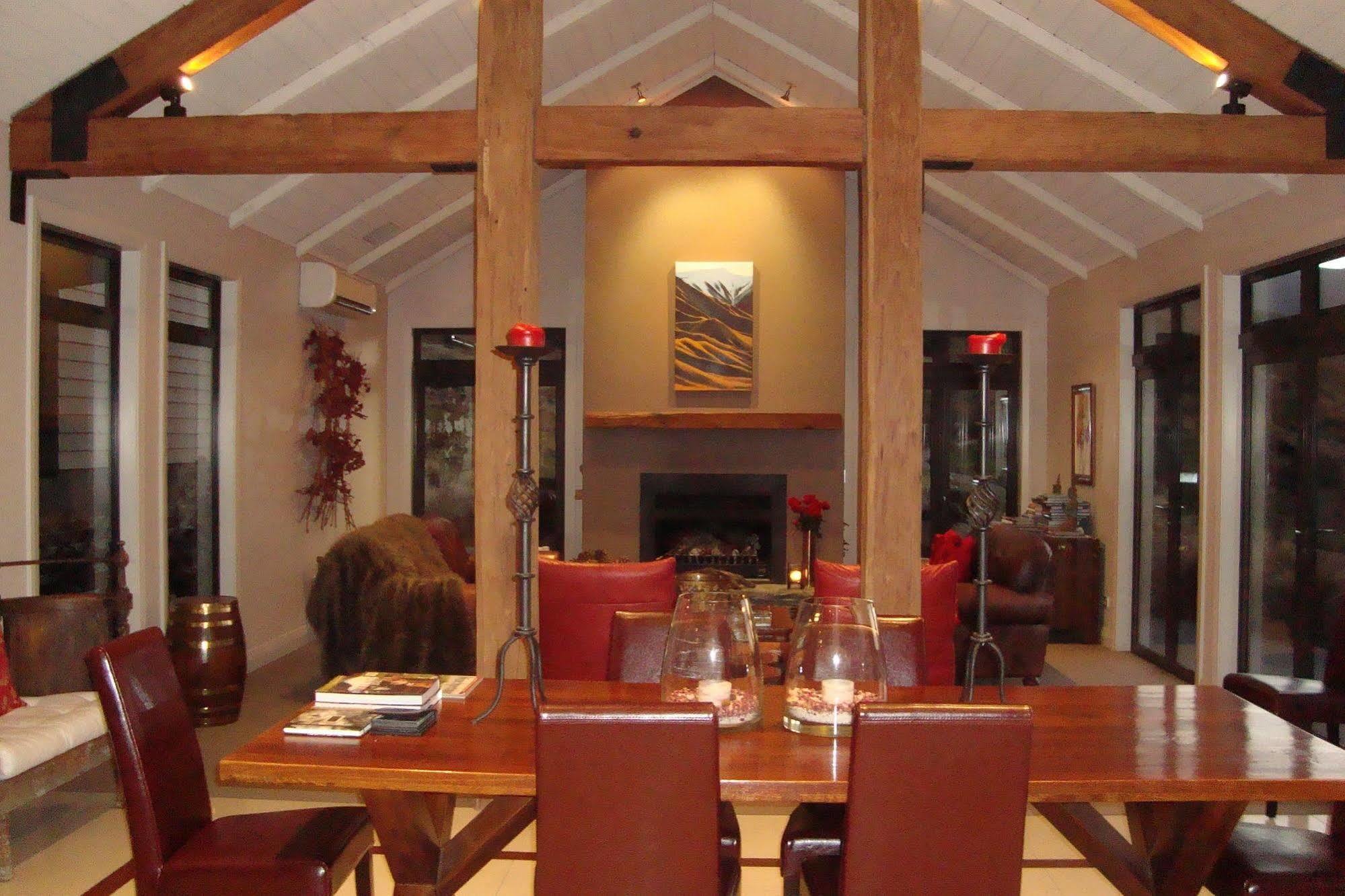 Mt Rosa Lodge Boutique Vineyard Accommodation Wanaka Exterior foto